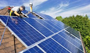 Service d'installation de photovoltaïque et tuiles photovoltaïques à Apprieu